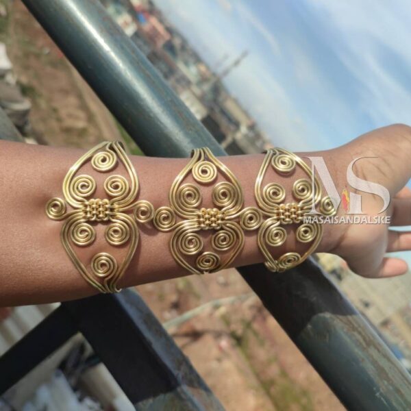 African brass bracelets , wholesale brass bracelets , African Brass jewelry ,wholesale brass jewelry , unisex bracelets , African bracelets
