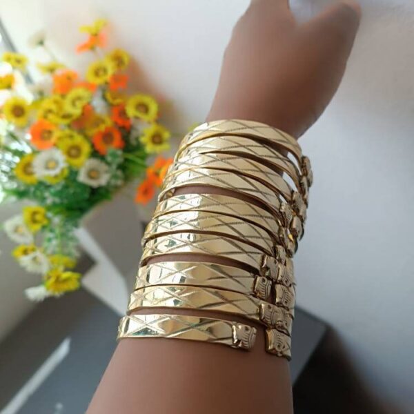 10 African brass bracelets , wholesale brass bracelets , Brass jewelry , wholesale brass jewelry , unisex bracelets , women Brass jewelry
